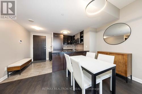 301 - 5168 Yonge Street, Toronto, ON - Indoor Photo Showing Dining Room