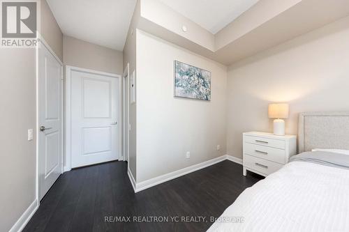 301 - 5168 Yonge Street, Toronto, ON - Indoor Photo Showing Bedroom