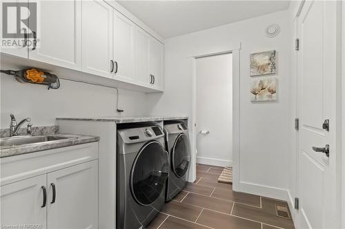 796 Arlington Street, Port Elgin, ON - Indoor Photo Showing Laundry Room