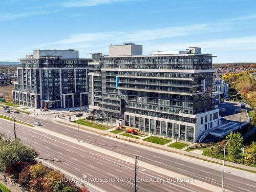 222-395 Dundas St W, Oakville, ON - Outdoor With Balcony With View