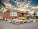 5117 Canborough Rd, West Lincoln, ON  - Outdoor 