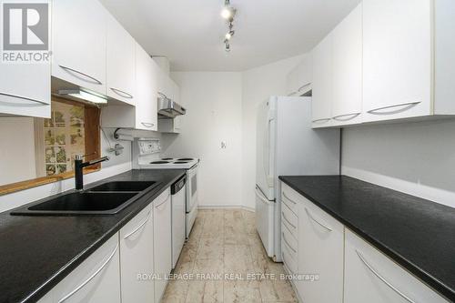 201 - 475 Parkhill Road W, Peterborough (Downtown), ON - Indoor Photo Showing Kitchen With Double Sink