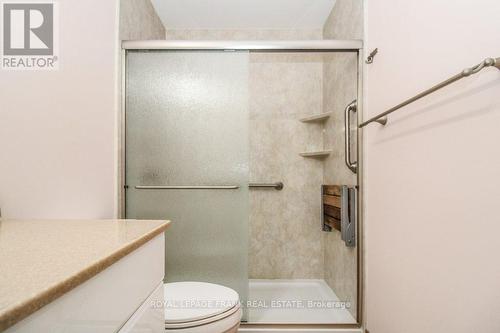 201 - 475 Parkhill Road W, Peterborough (Downtown), ON - Indoor Photo Showing Bathroom