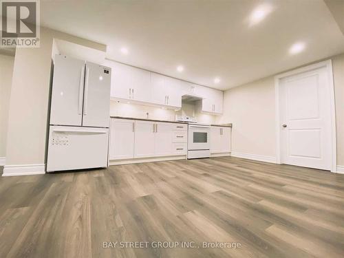 Lower - 67 Wilstead Drive, Newmarket, ON - Indoor Photo Showing Kitchen