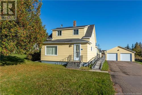 135 Charlotte Street, Sackville, NB - Outdoor