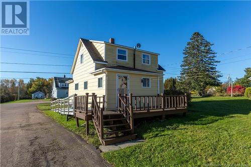 135 Charlotte Street, Sackville, NB - Outdoor