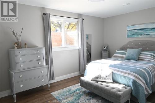 1127 James Crescent, Dresden, ON - Indoor Photo Showing Bedroom