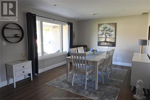 1127 James Crescent, Dresden, ON - Indoor Photo Showing Dining Room