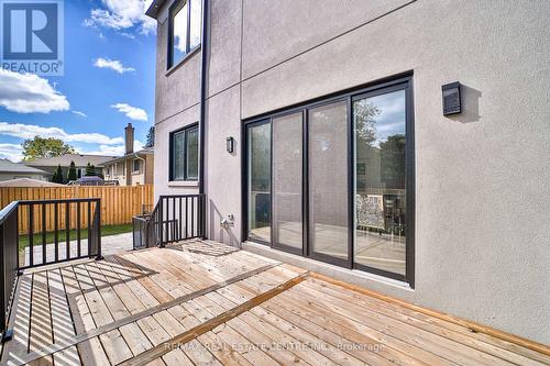 1372 Wren Avenue, Oakville, ON - Outdoor With Deck Patio Veranda With Exterior