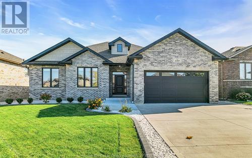 1369 Deer Run Trail, Lakeshore, ON 