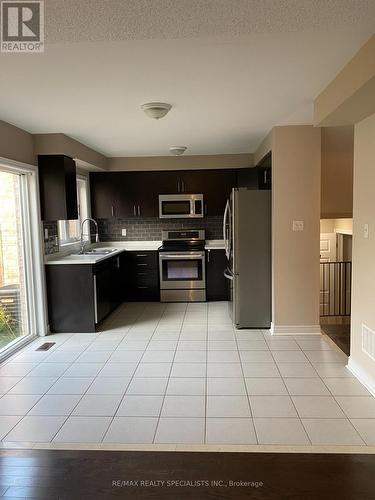 113 Keith Crescent, Niagara-On-The-Lake, ON - Indoor Photo Showing Kitchen