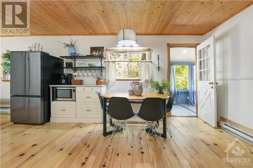 2255 B Calabogie Road, Burnstown, ON - Indoor Photo Showing Dining Room