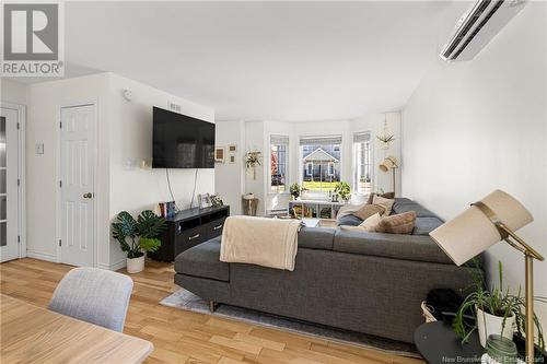 130 Fortune Street, Dieppe, NB - Indoor Photo Showing Living Room