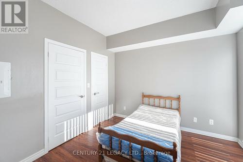 1406 - 215 Queen Street E, Brampton, ON - Indoor Photo Showing Bedroom