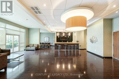 1406 - 215 Queen Street E, Brampton, ON - Indoor