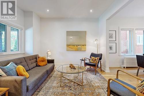 818 Windermere Avenue, Toronto, ON - Indoor Photo Showing Living Room