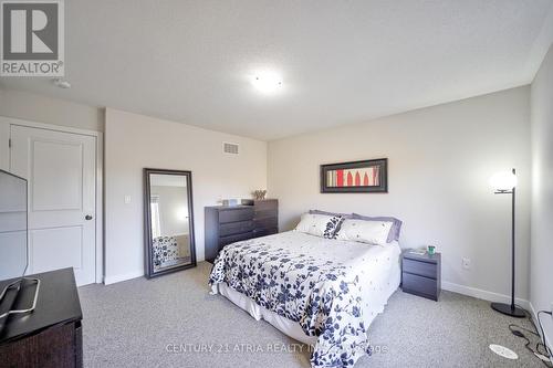 8 - 1956 Altona Road, Pickering, ON - Indoor Photo Showing Bedroom