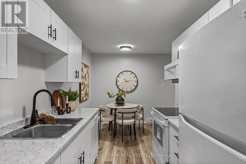 17 - 700 Harmony Road N, Oshawa (Pinecrest), ON - Indoor Photo Showing Kitchen With Double Sink