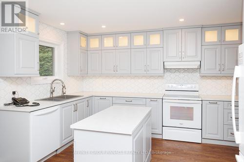 298 Church Street, Brock (Beaverton), ON - Indoor Photo Showing Kitchen