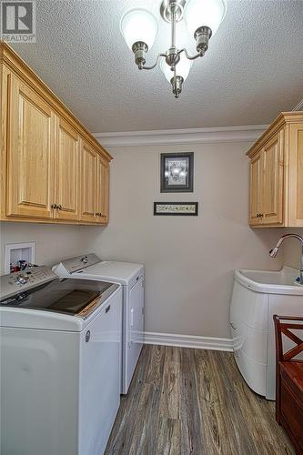 16 Lakeview Crescent, Roberts Arm, NL - Indoor Photo Showing Laundry Room