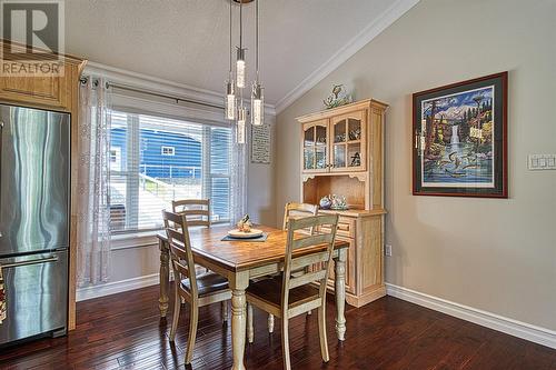 16 Lakeview Crescent, Roberts Arm, NL - Indoor Photo Showing Dining Room