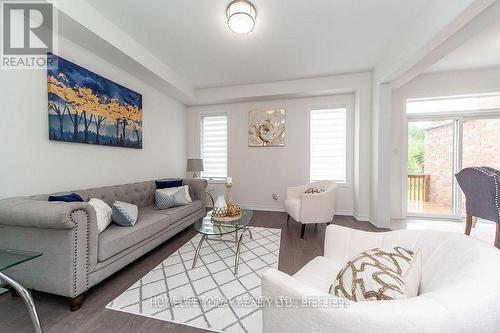 9 Hickling Lane, Ajax, ON - Indoor Photo Showing Living Room