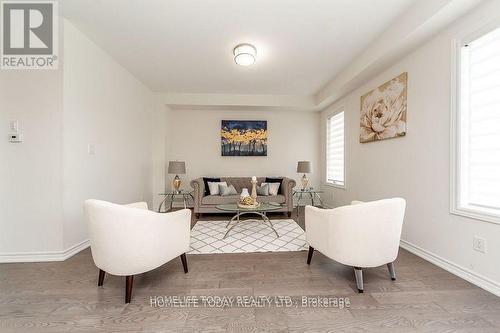 9 Hickling Lane, Ajax, ON - Indoor Photo Showing Living Room