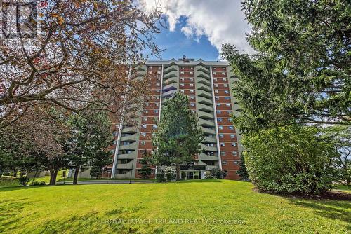 201 - 1105 Jalna Boulevard, London, ON - Outdoor With Facade