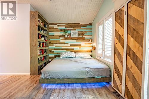 69 Amelia Street, Chatham, ON - Indoor Photo Showing Bedroom