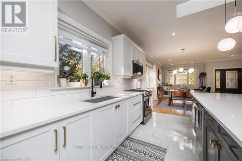 170 Lakeshore Road, Georgian Bluffs, ON - Indoor Photo Showing Kitchen