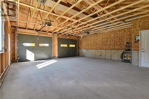 4420 River Road, Renfrew, ON - Indoor Photo Showing Garage