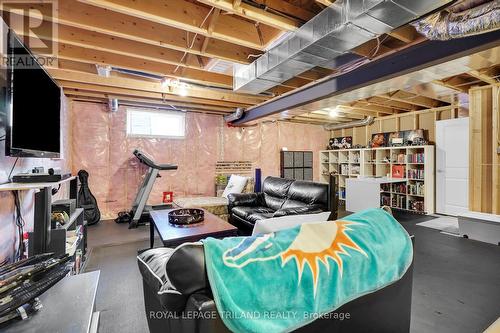 95 Brooker Trail, Thames Centre (Thorndale), ON - Indoor Photo Showing Basement