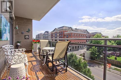 320 - 111 Civic Square Gate W, Aurora, ON - Outdoor With Balcony With Exterior