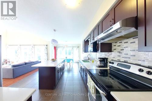 479 Blackacres Boulevard, London, ON - Indoor Photo Showing Kitchen