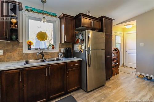 37 South Street, Grand Bay-Westfield, NB - Indoor Photo Showing Kitchen With Double Sink