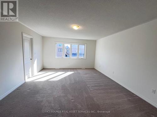 122 Laing Drive, Whitby, ON - Indoor Photo Showing Other Room