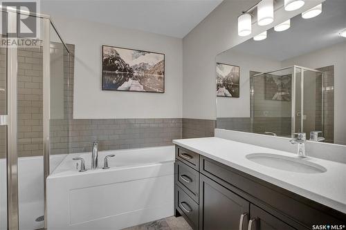 214 Stilling Union, Saskatoon, SK - Indoor Photo Showing Bathroom