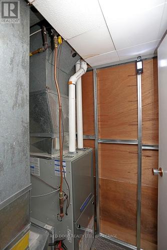 Utility Room - 718 Leroy Avenue, London, ON - Indoor Photo Showing Basement