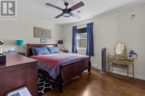 22 St. Shotts Place, St. John'S, NL - Indoor Photo Showing Bedroom