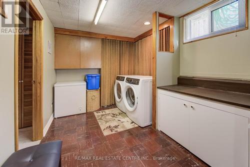 20 Fisher Mills Road, Cambridge, ON - Indoor Photo Showing Laundry Room