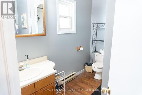 239 Marmora Street, Quinte West, ON - Indoor Photo Showing Bathroom