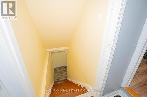 30 Worthington Avenue, Brampton, ON - Indoor Photo Showing Other Room