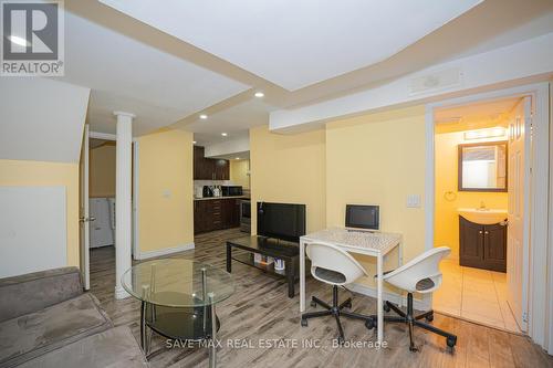 30 Worthington Avenue, Brampton, ON - Indoor Photo Showing Other Room