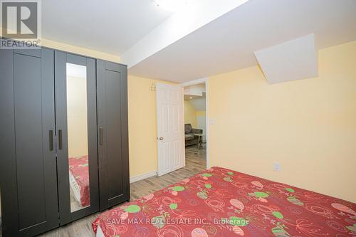 30 Worthington Avenue, Brampton, ON - Indoor Photo Showing Bedroom