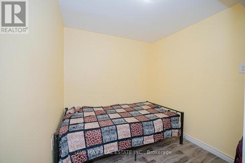 30 Worthington Avenue, Brampton, ON - Indoor Photo Showing Bedroom