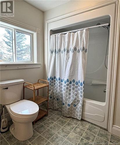 29 Wall Street, St. Stephen, NB - Indoor Photo Showing Bathroom