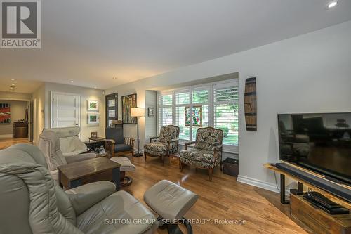 547 Sherene Terrace, London, ON - Indoor Photo Showing Living Room