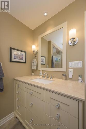 547 Sherene Terrace, London, ON - Indoor Photo Showing Bathroom