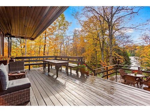 Patio - 236 Mtée Du Val-De-Loire, Saint-Adolphe-D'Howard, QC - Outdoor With Deck Patio Veranda