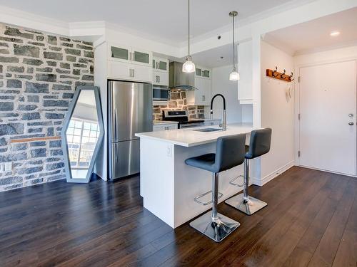 Kitchen - 308-1440 Av. De Rochechouart, Saint-Jérôme, QC - Indoor Photo Showing Kitchen With Upgraded Kitchen